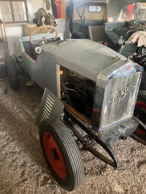 sanitky používané v Československu -poptávka, výměna