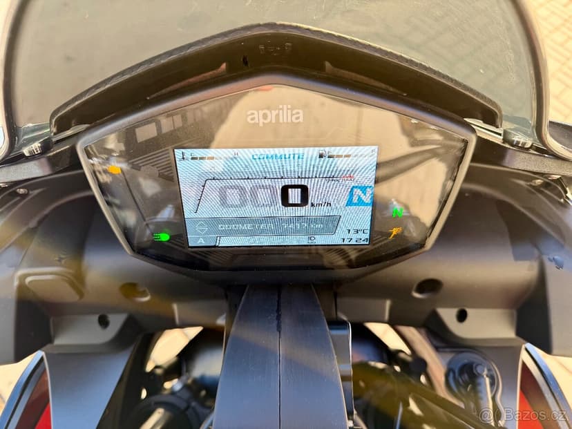 Aprilia Tuono 660 Factory 1. majitel TOP stav