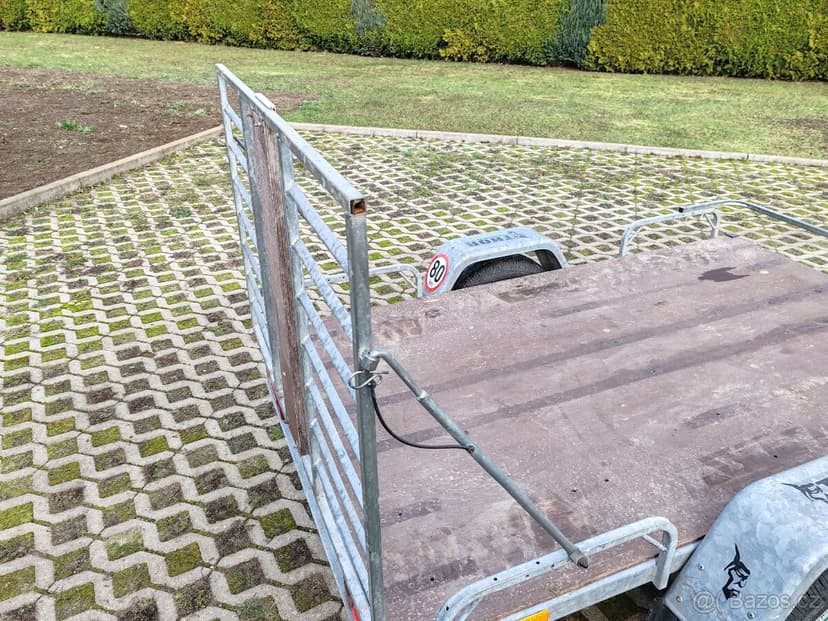 Vozík Vlek Přívěs na ATV čtyřkolku moto