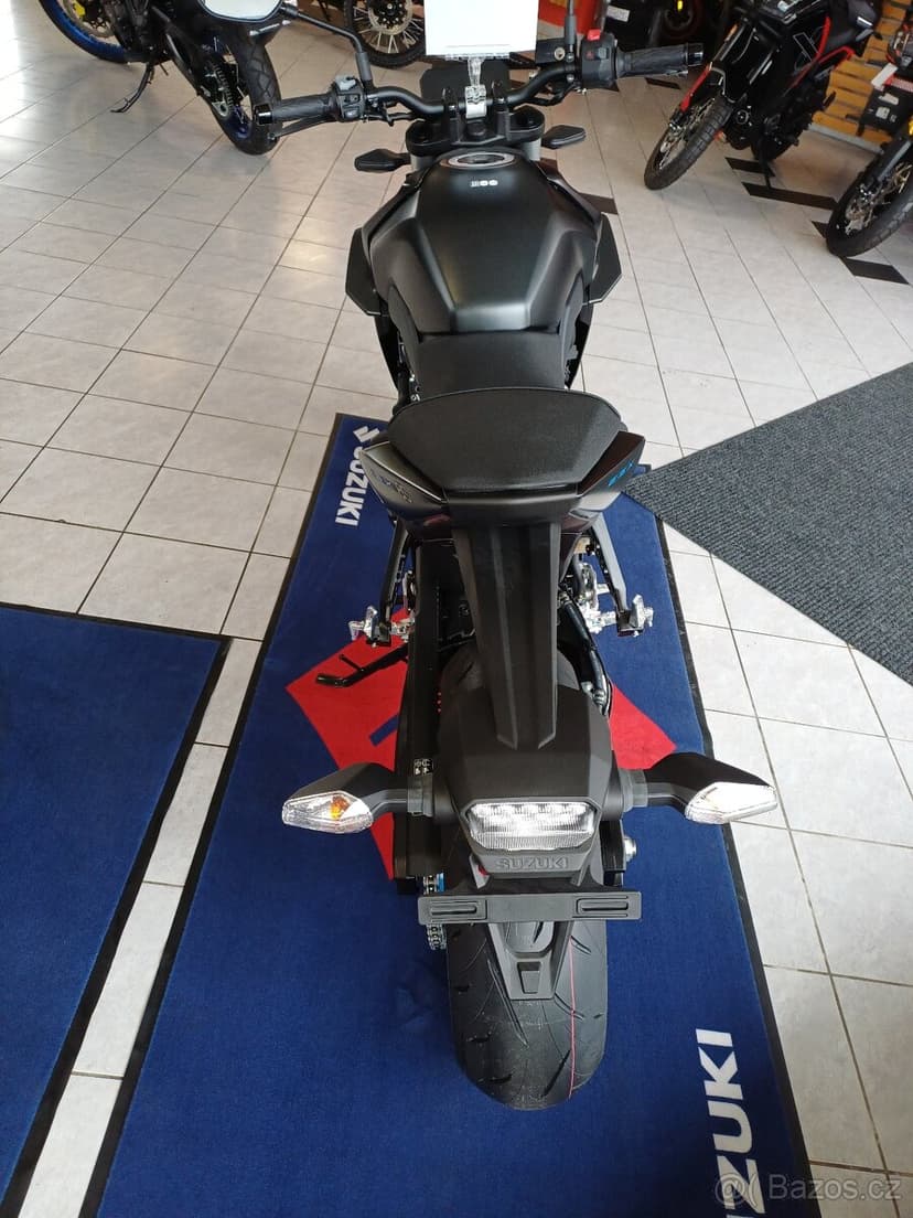 Suzuki GSX 8S - Doprodej M 24