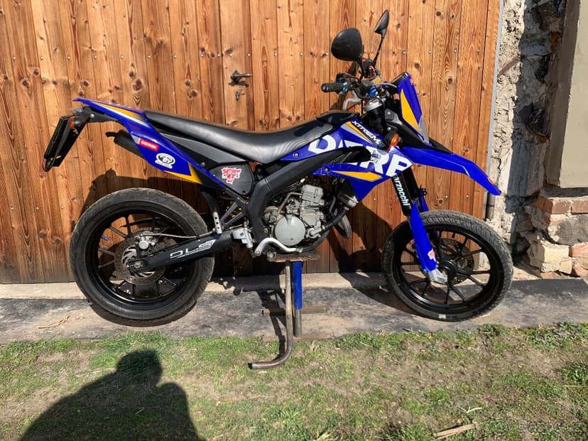 Derbi senda 50 DRD X-treme R - motorka od 15 let