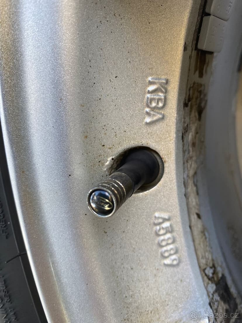 💥 Alu kola DEZENT + zimní pneu SUMITOMO 215/60 R16 – sada 4