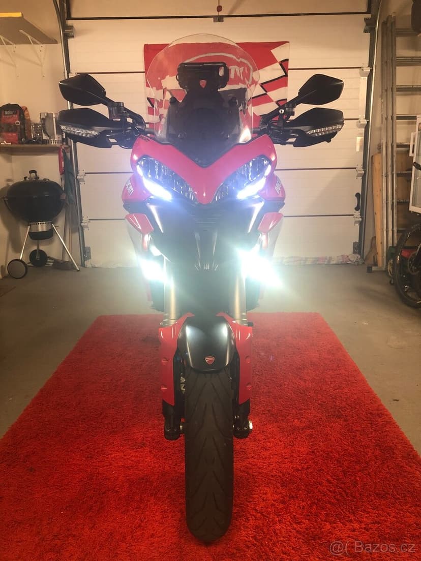 Ducati Multistrada 1200S