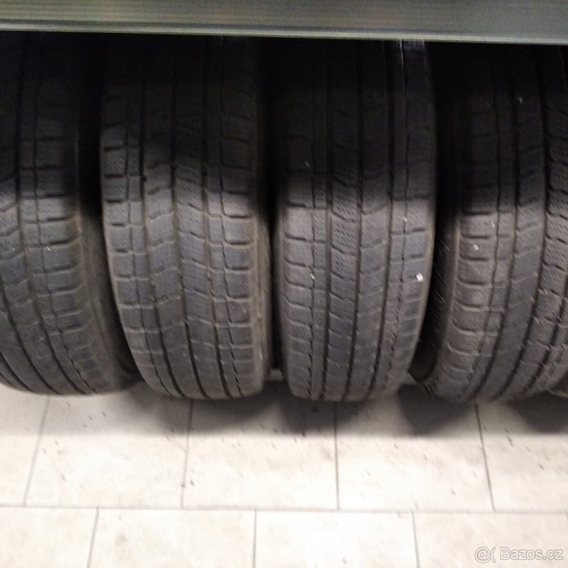 Zimní penumatiky Kleber Transalp 2 205/75 R16 C 110/108 R