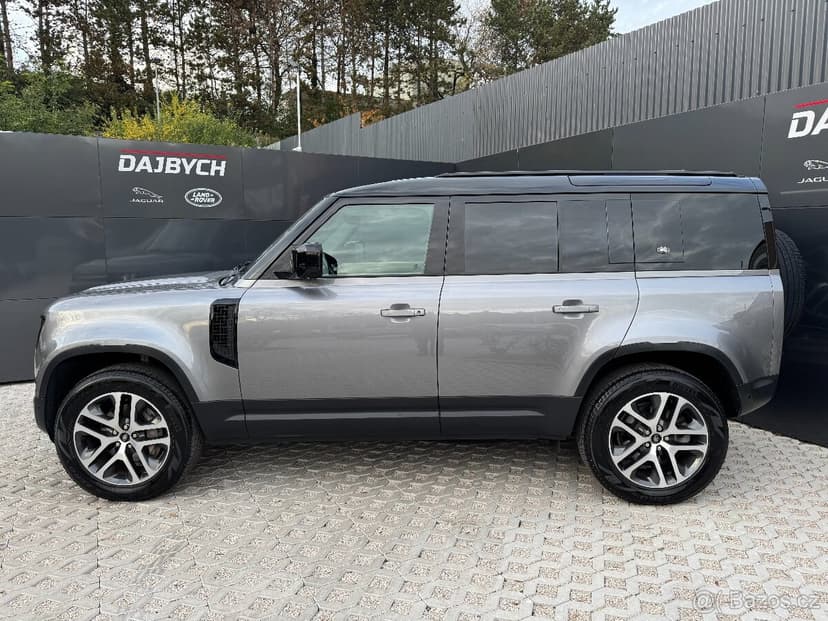 Land Rover Defender D300 110 HSE AWD AT ČR DPH