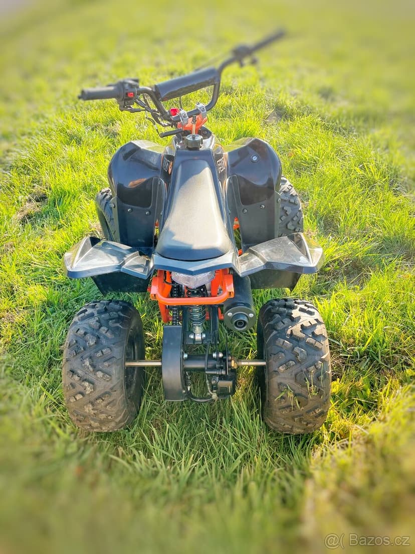 ČTYŘKOLKA STOMP KAYO FOX 70