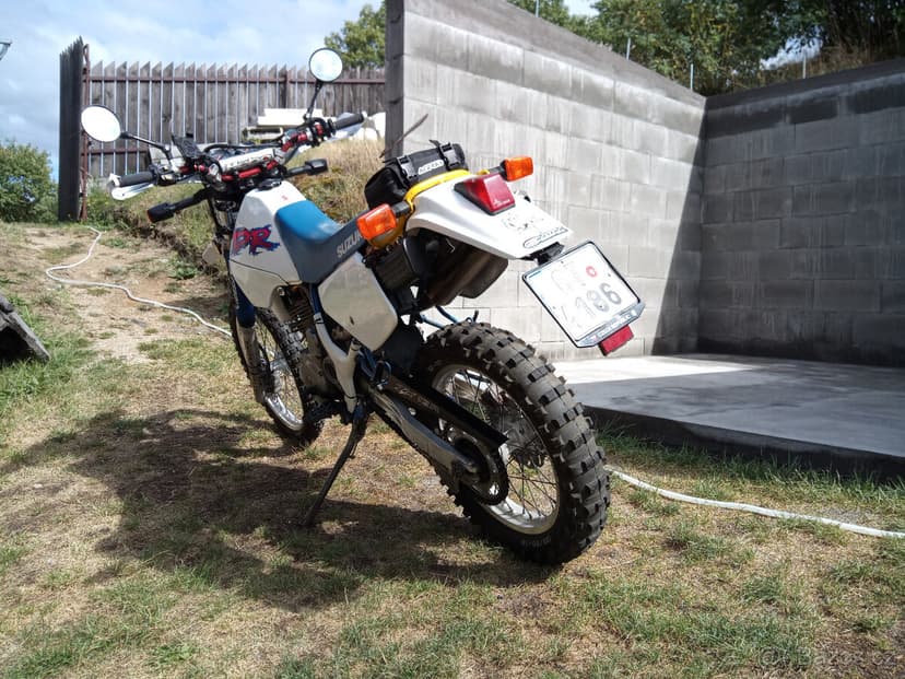 Suzuki DR 350 SE