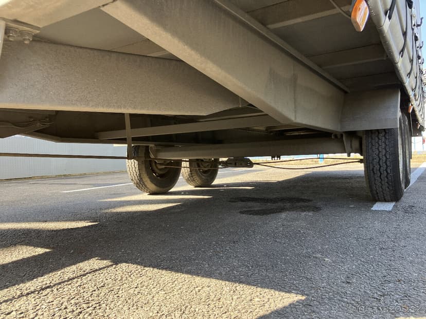 Přívěsný vozík plachta 2,5t (3,5t)