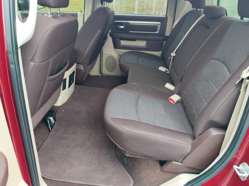 DODGE RAM 1500 5.7 HEMI, 4x4, 2015