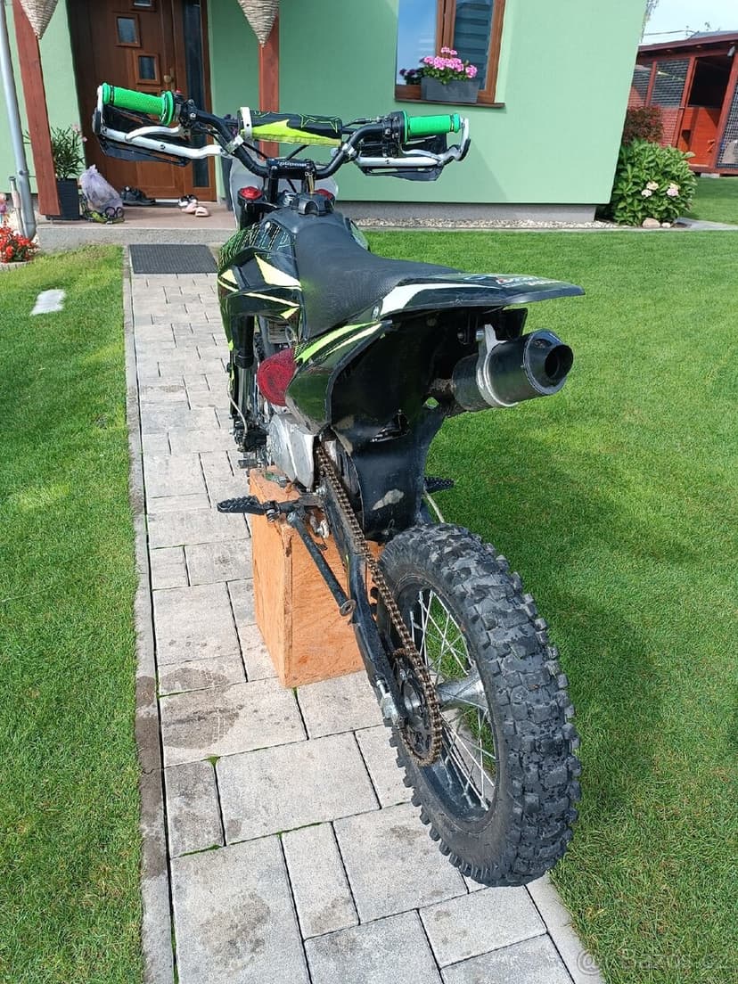 Pitbike Stomp Z3 140