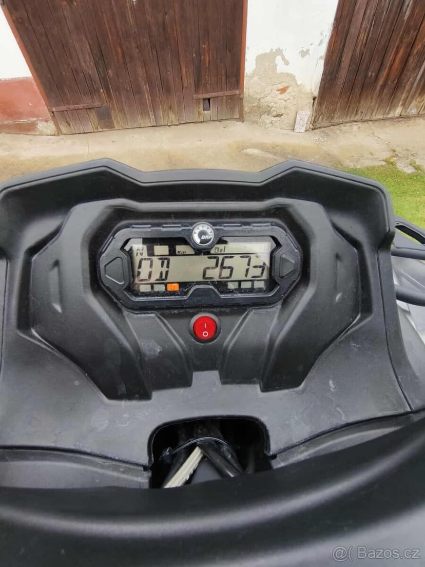 Bombardier 570L MAX - Can-Am