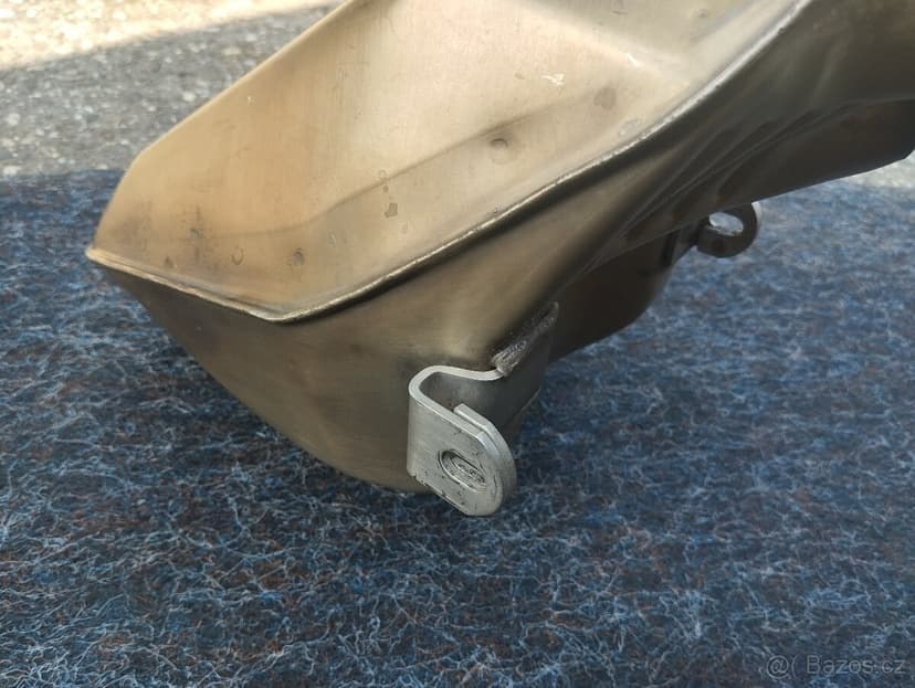 MV Agusta Brutale výfuk