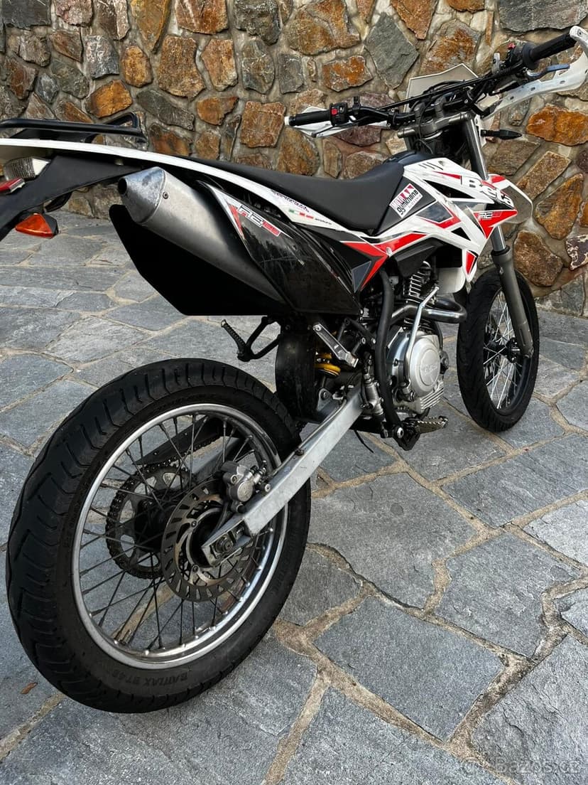 Beta 125 RE - dvě sady kol