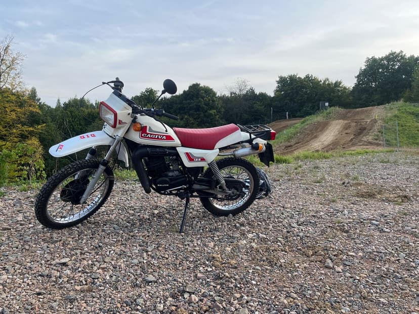 Cagiva sxt 125