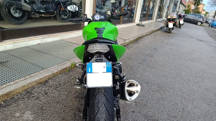 Kawasaki Z 750 (2012) velmi slušná