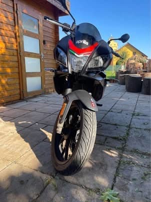 Aprilia Tuono 125