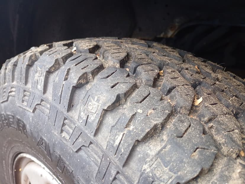 Nissan Navara d22 Double Cap na opravu nebo ND