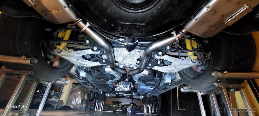 Dodge Durango 6.4 SRT8 V8 duální Cat-Back nerezový výfuk