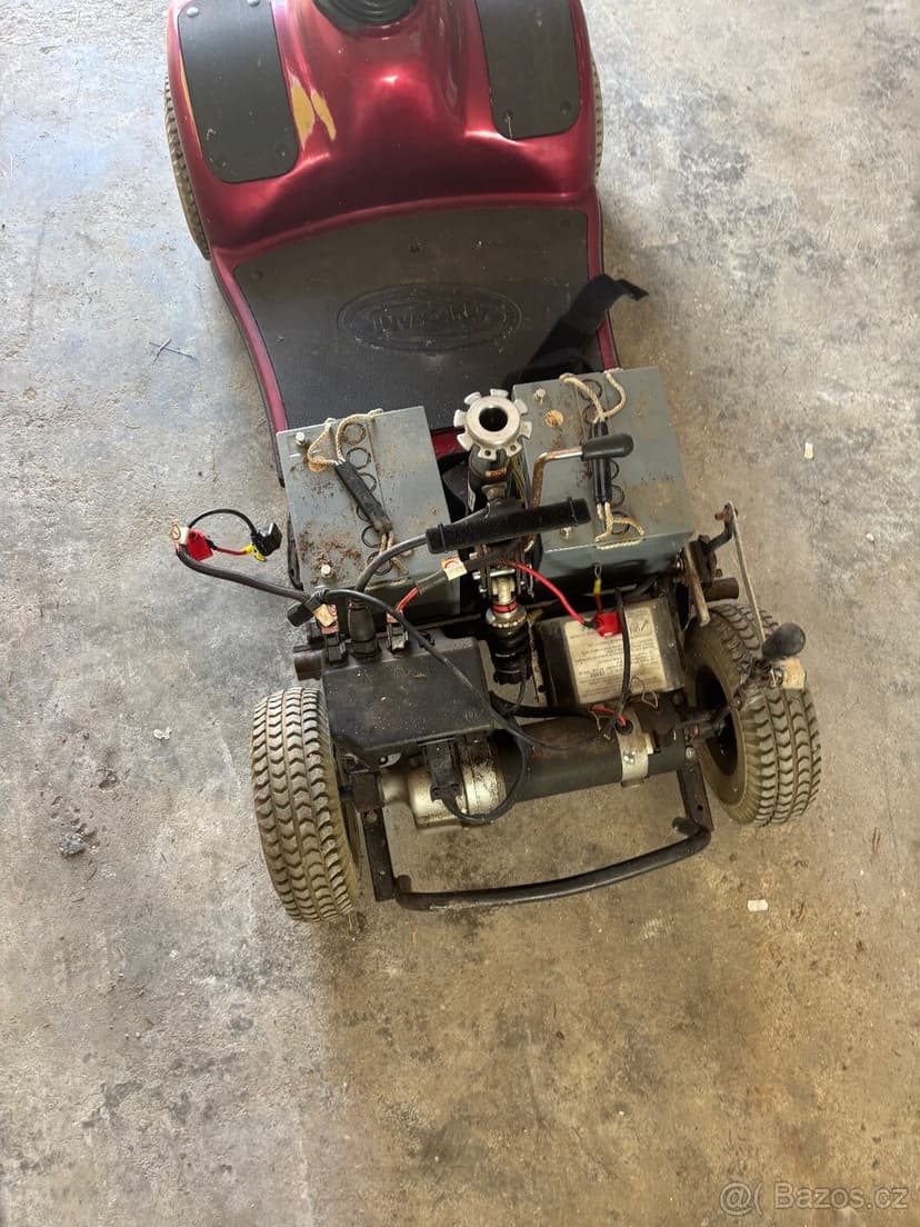 Elektrický invalidní skútr