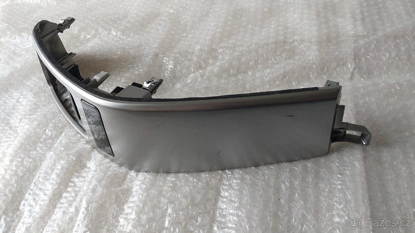 Toyota LC120 – Palubní deska