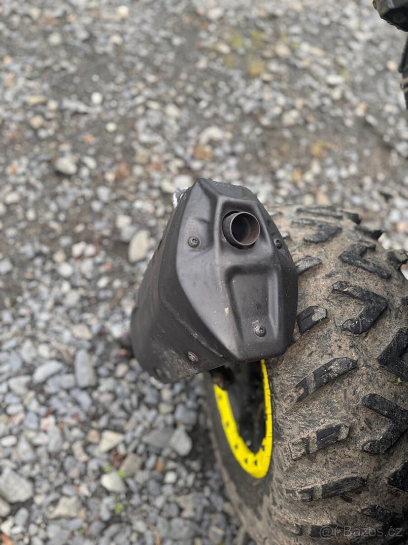 Výfuk na can-am outlander 1000R- verze s lambda sondou
