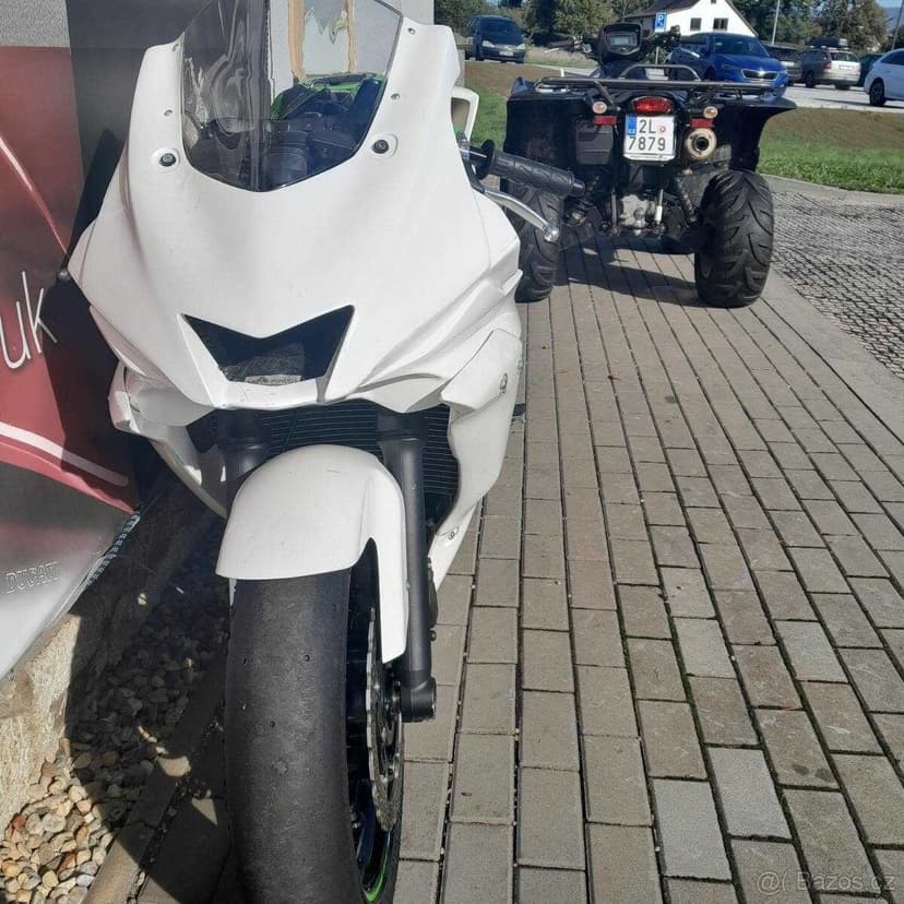 Kawasaki Ninja 650  Okruhový speciál (ADM spec)