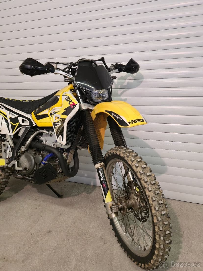Suzuki drz 400