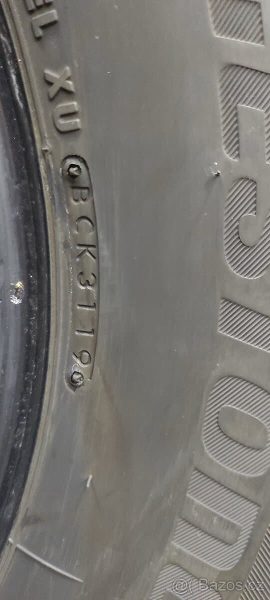 Toyota Land Cruiser alu s pneu