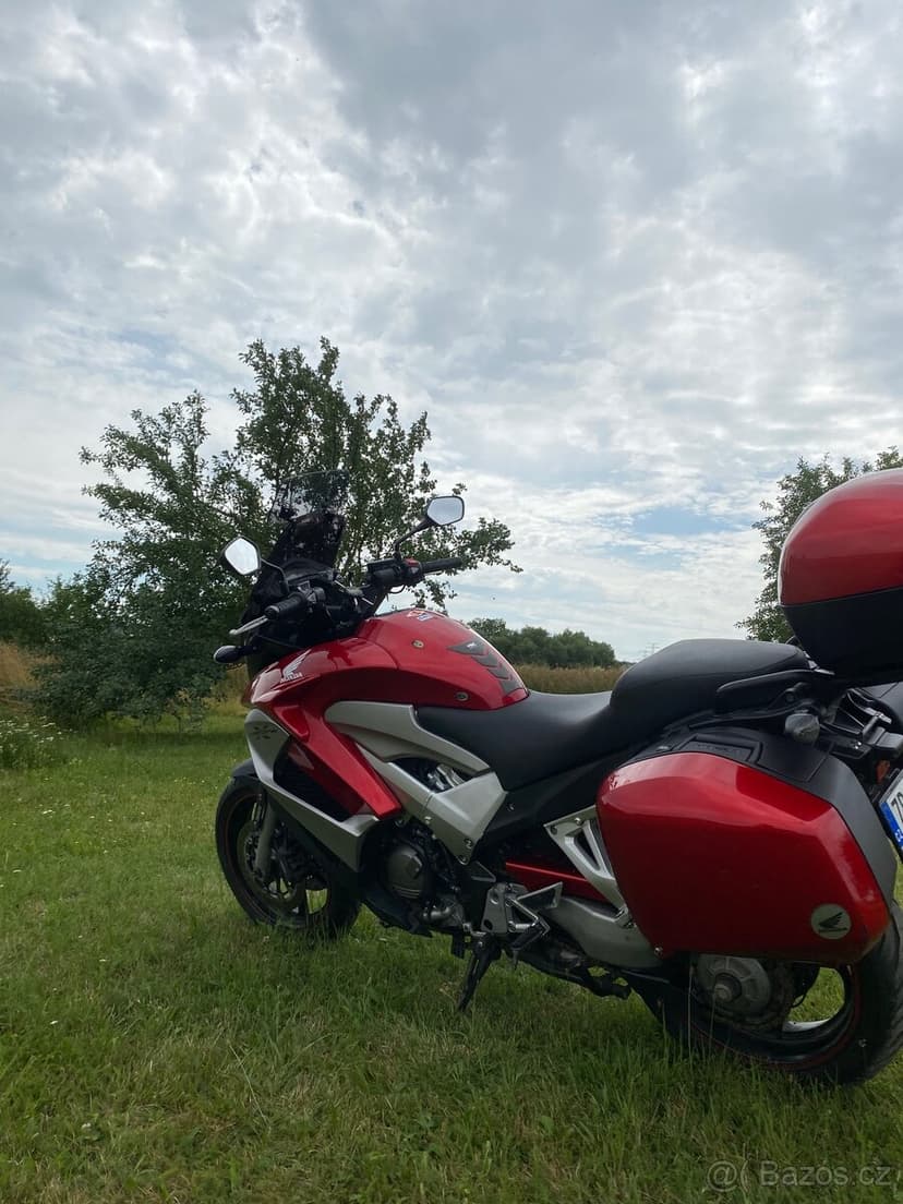 Honda VFR 800 X Crossrunner