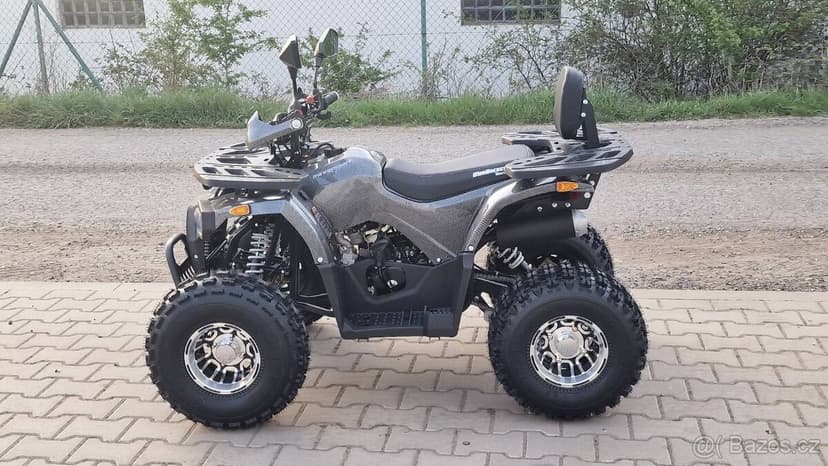 Dětská čtyřtaktní čtyřkolka ATV Hunter II 125ccm Deluxe carb