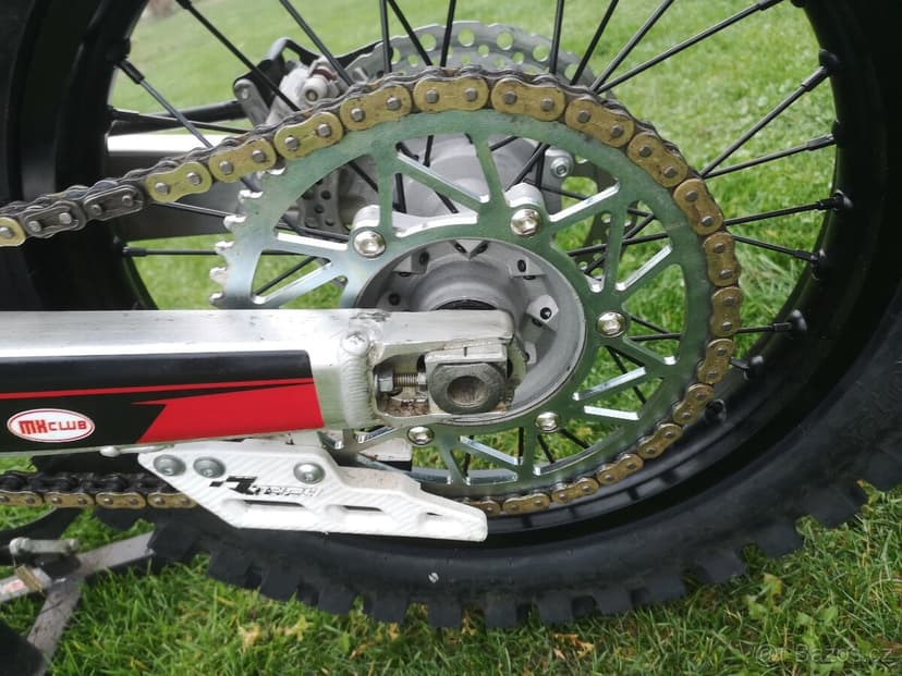 Honda CRF 250R, 2024, kola 21 a 18.