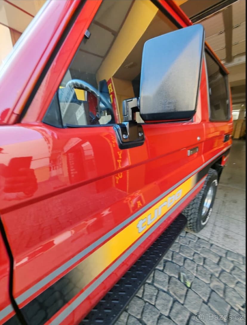 Toyota Land Cruiser LJ70