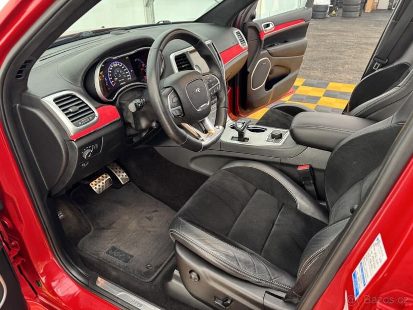 Jeep Grand Cherokee, 6.4 SRT 344kw