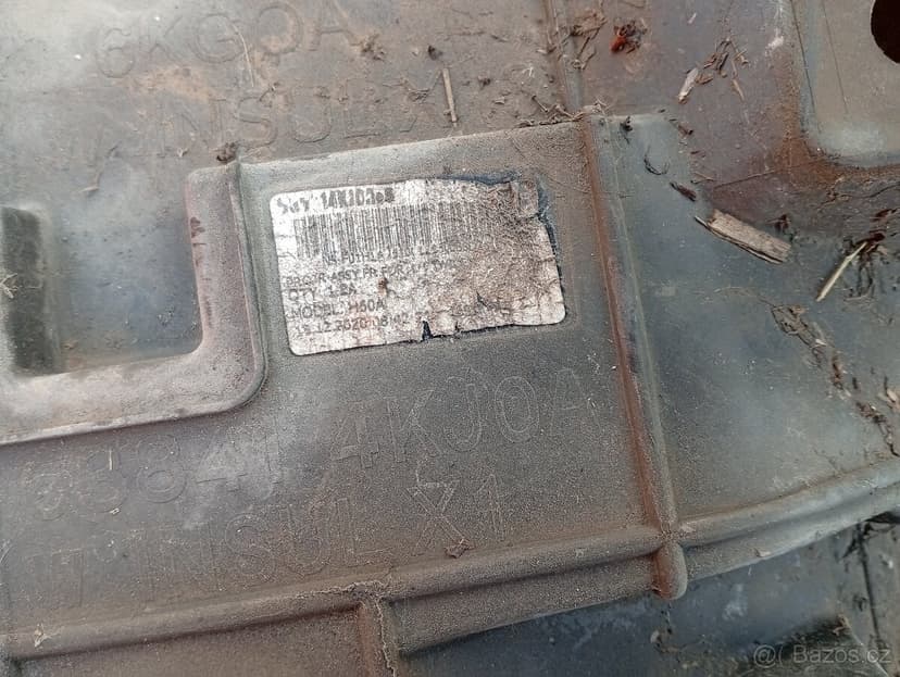 NISSAN NAVARA D23, D23T, D231, RV 2020 PLASTOVÉ PODBĚHY