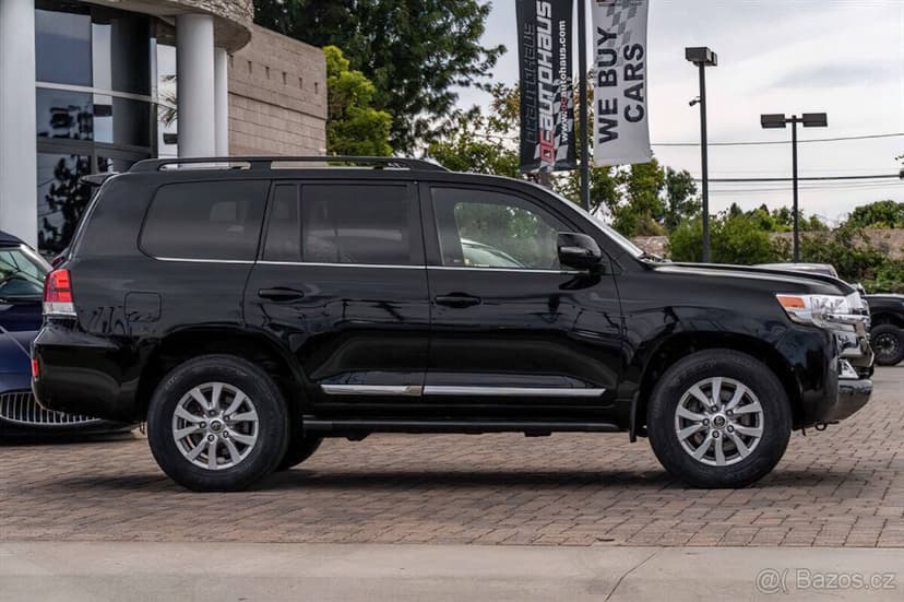 Toyota Land Cruiser AWD 2018