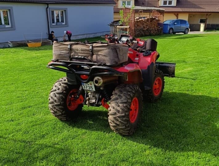 Suzuki kingquad 750i