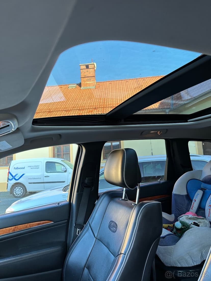 Prodám Jeep Grand Cherokee