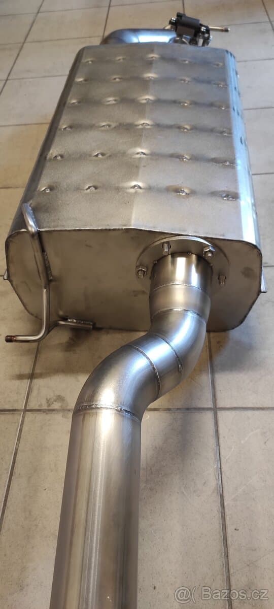 Hummer H2 6.0 6.2 V8 Cat-Back nerezový výfukový systém