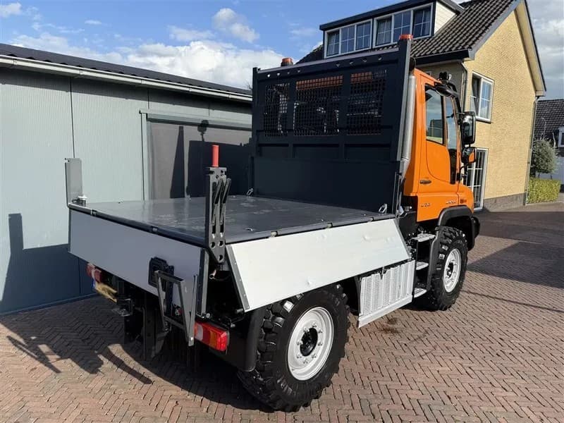 Mercedes Benz Unimog U218