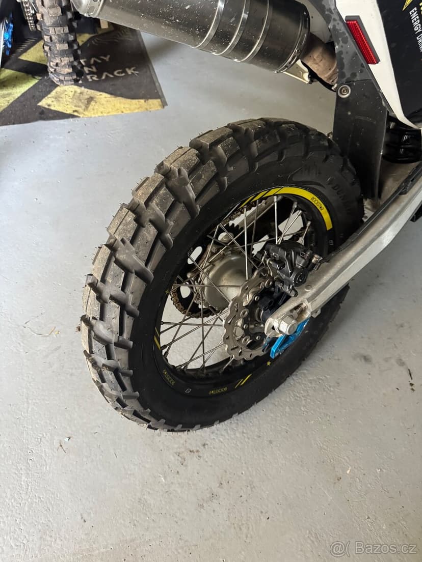 Husqvarna 701 enduro