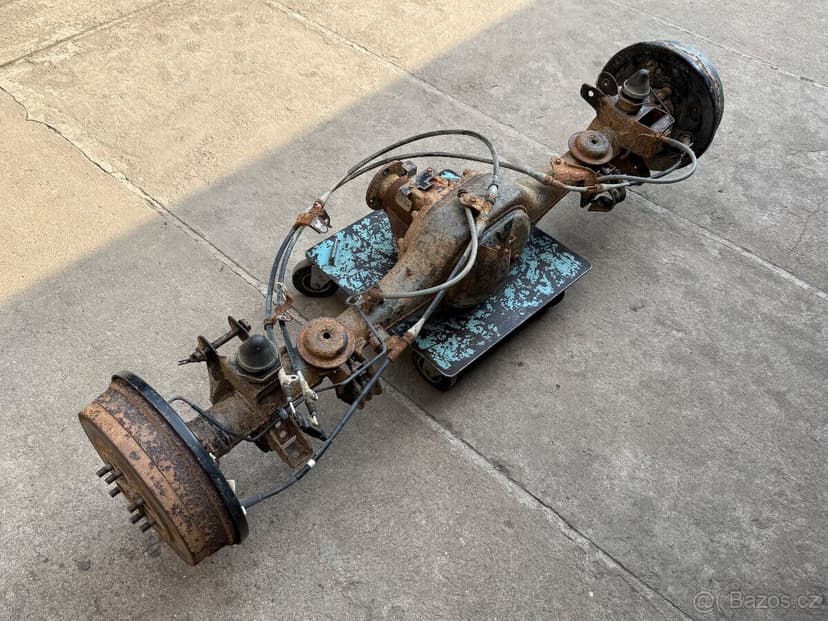 Zadní náprava, filtr pevných částic DPF Nissan Navara D23