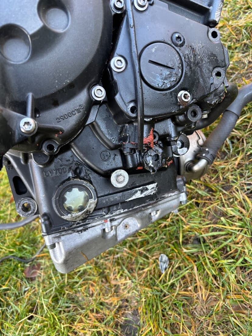 Motor na Yamaha R1 04-06 Rn12
