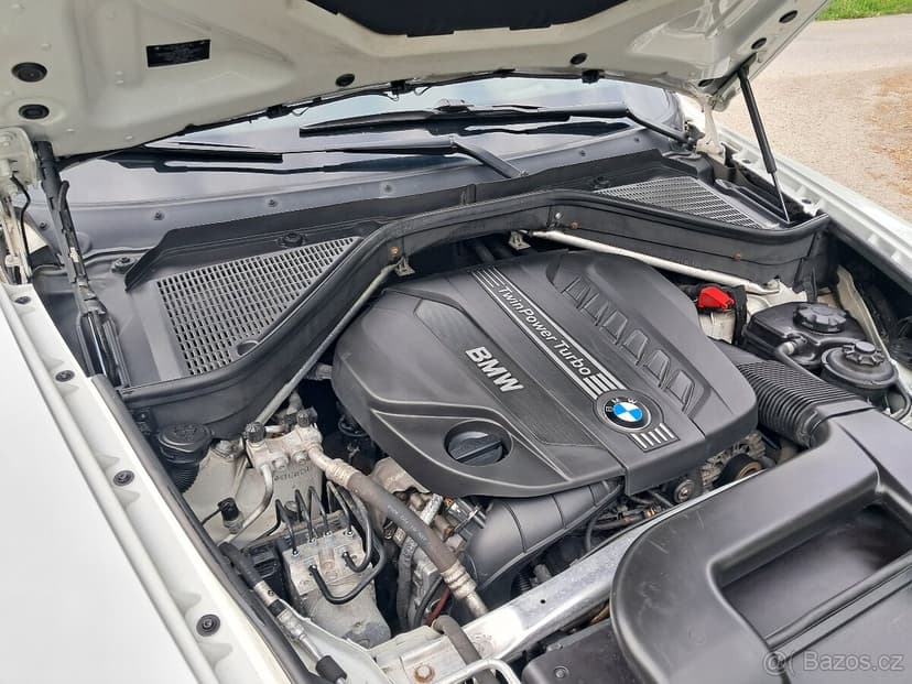 BMW X5 3L 40D M packet