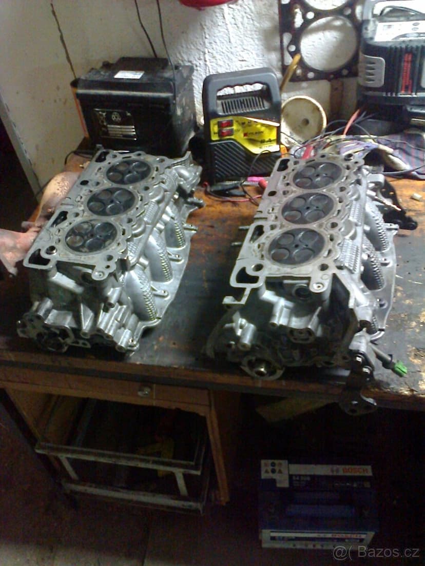 Land Rover Discovery 3 na NÁHRADNÍ DÍLY