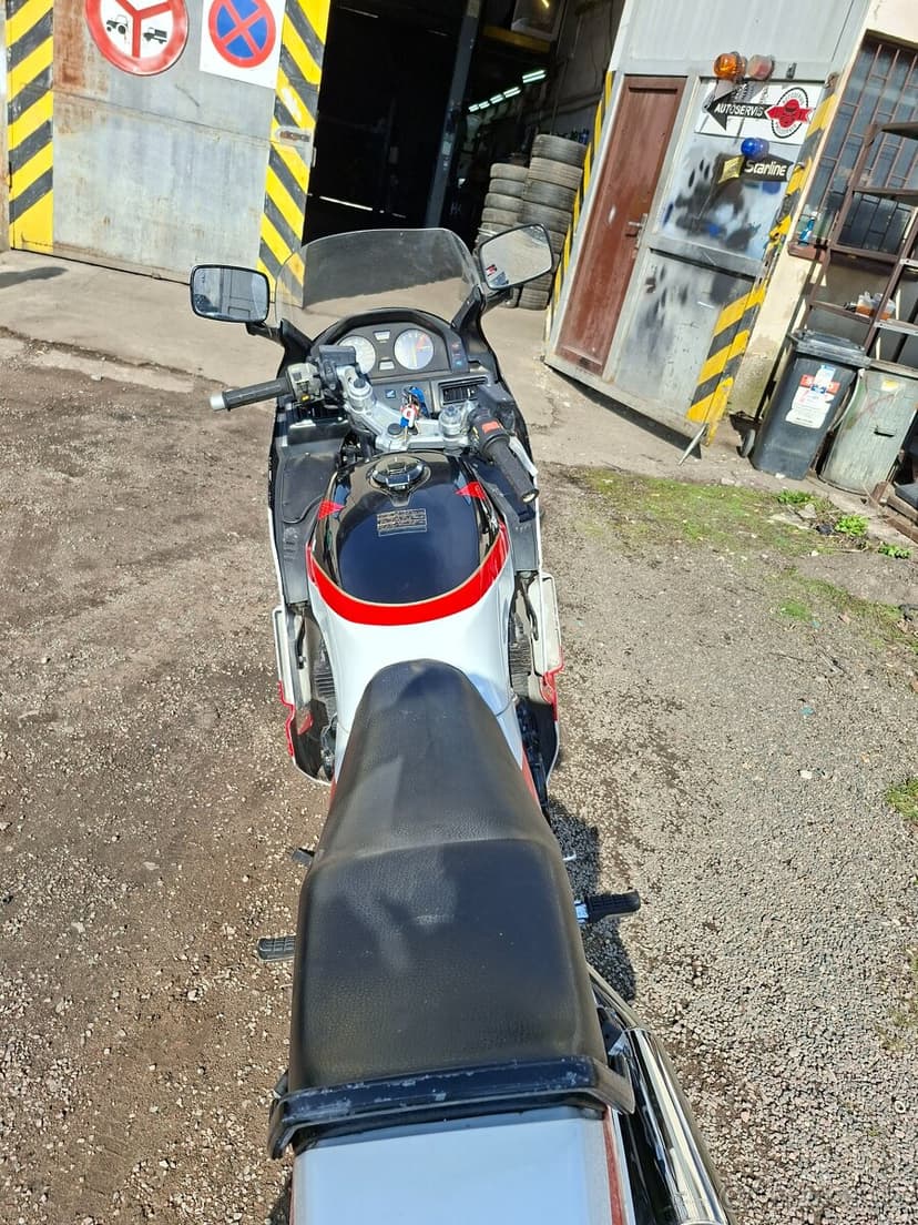 PRODÁM HONDA CBX 750 F-ll r.1989 59kw Veterán