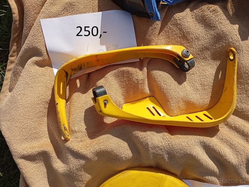 Různé díly na Yamaha, Suzuki a Suzuki rm125