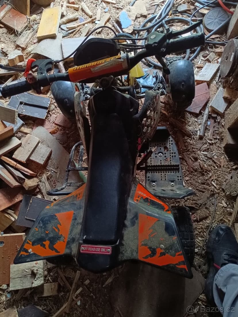 Dětská čtyřkolka mini rocket