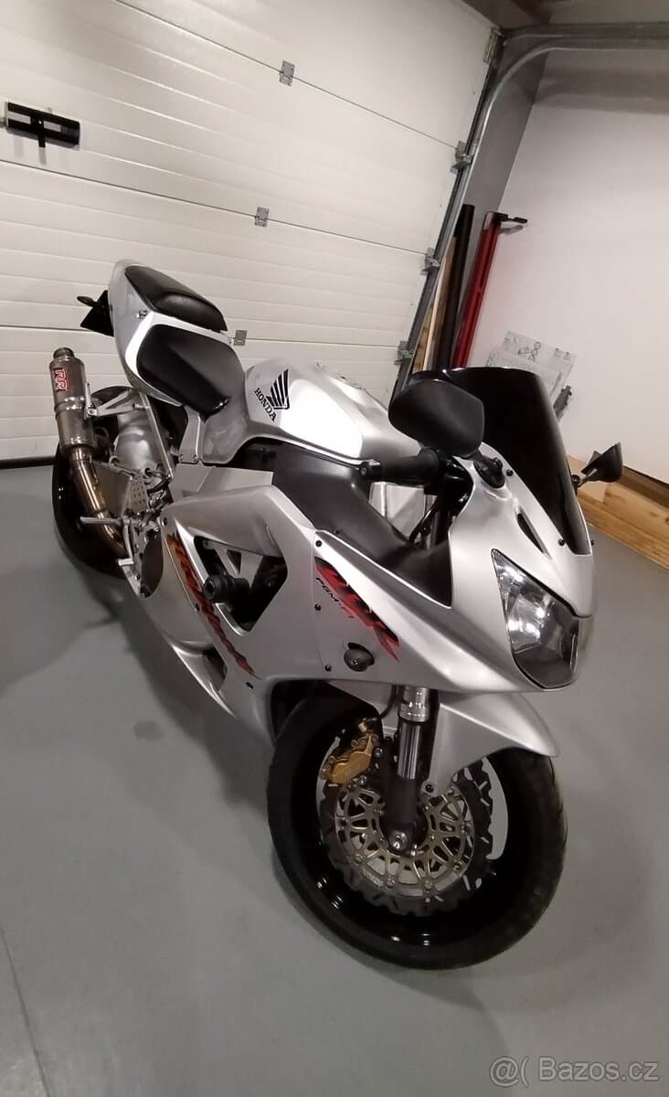 Honda CBR 900 929 RR 2001 109kw