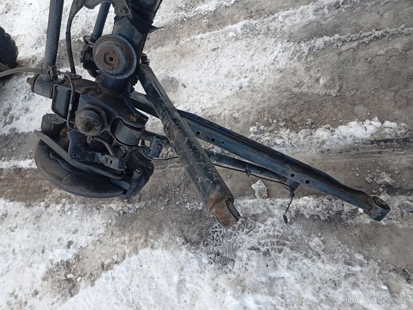 NISSAN NAVARA D23, RENAULT ALASKAN 2,3DCI ZADNÍ NÁPRAVA KOMP