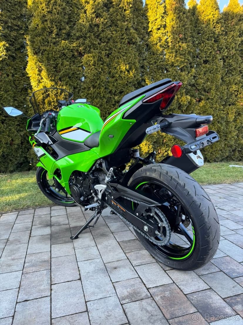 Kawasaki Ninja 500 SE KTR